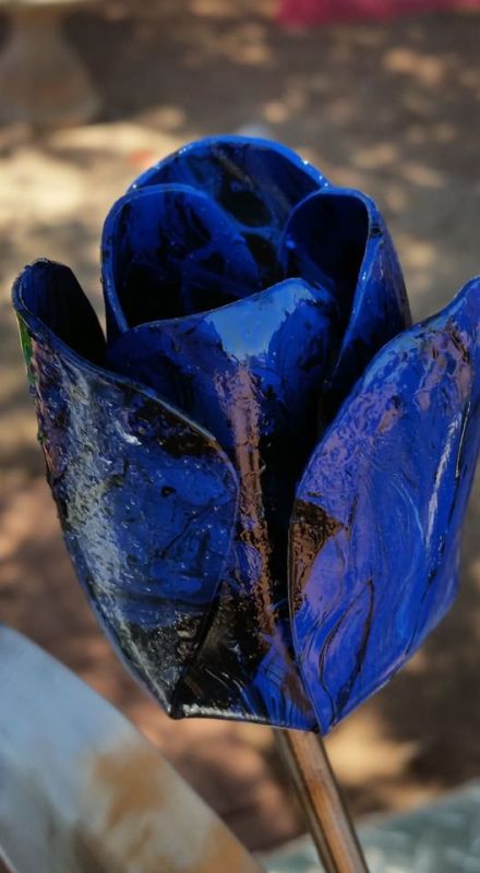 Metal Roses